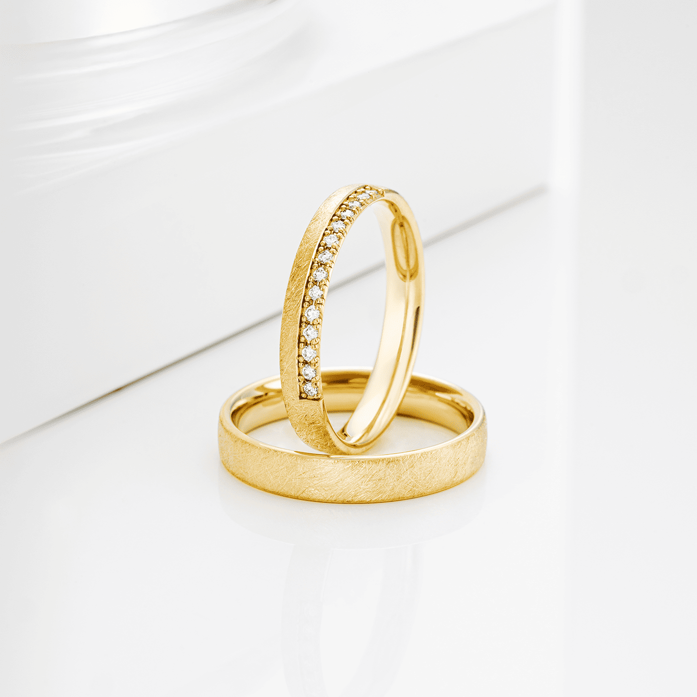 Trauring zus. ca. 0,10 ct. 585er Gelbgold Havanna Trauring zus. ca. 0,10 ct. 585er Gelbgold Havanna