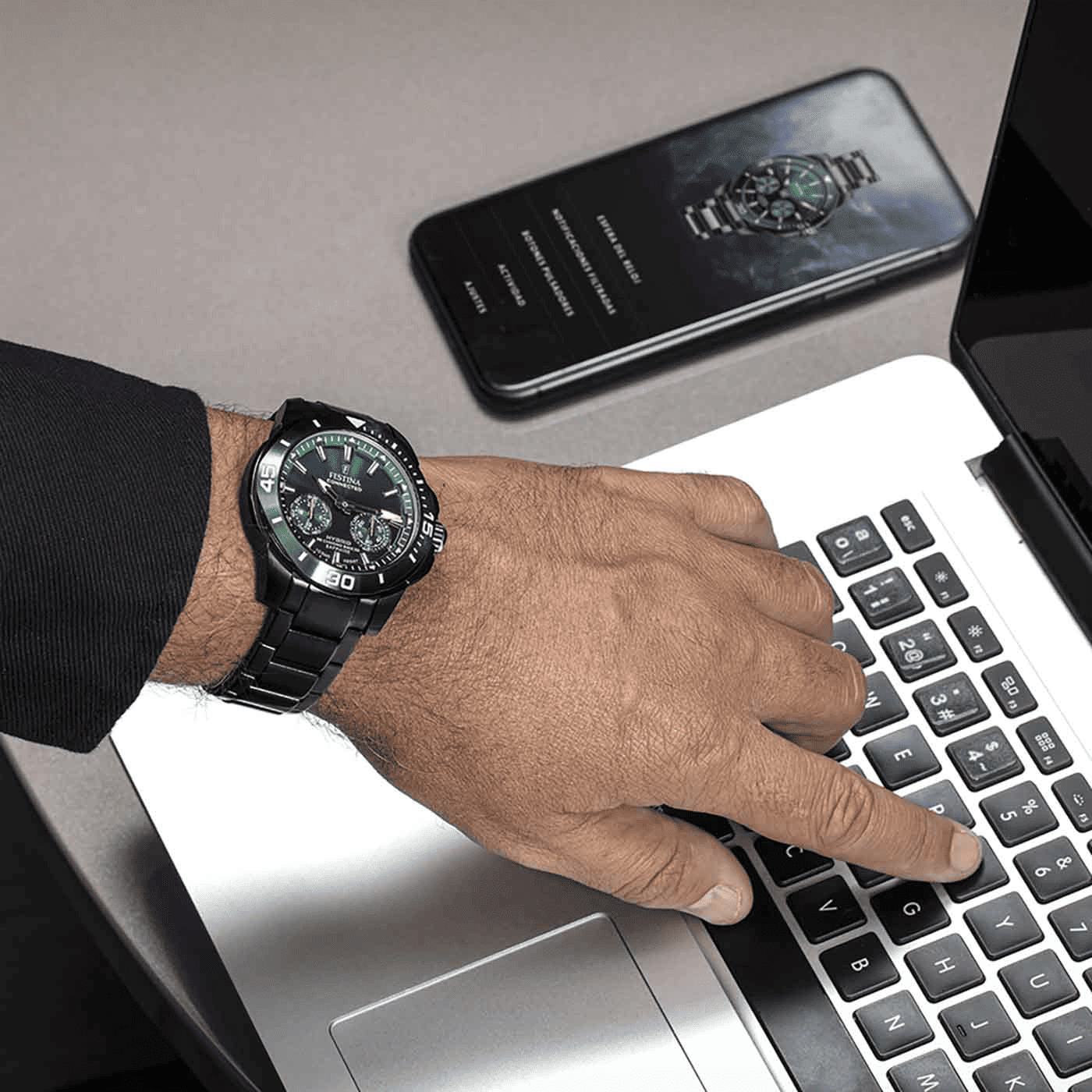 Chrono Bike Special Editions Connected Hybrid Uhr Chrono Bike Special Editions Connected Hybrid Uhr