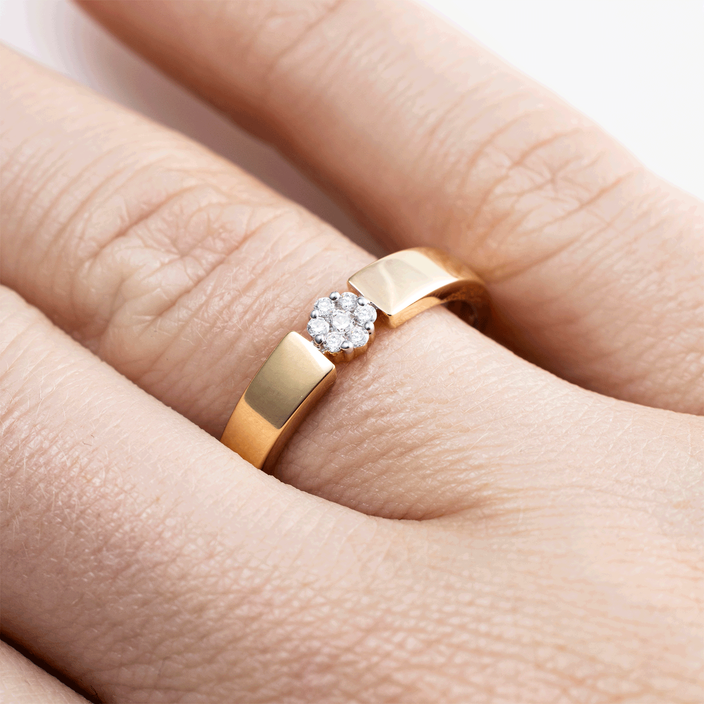 Ring Diamant zus. ca. 0,10 ct. 375er Gelbgold Flora Ring Diamant zus. ca. 0,10 ct. 375er Gelbgold Flora