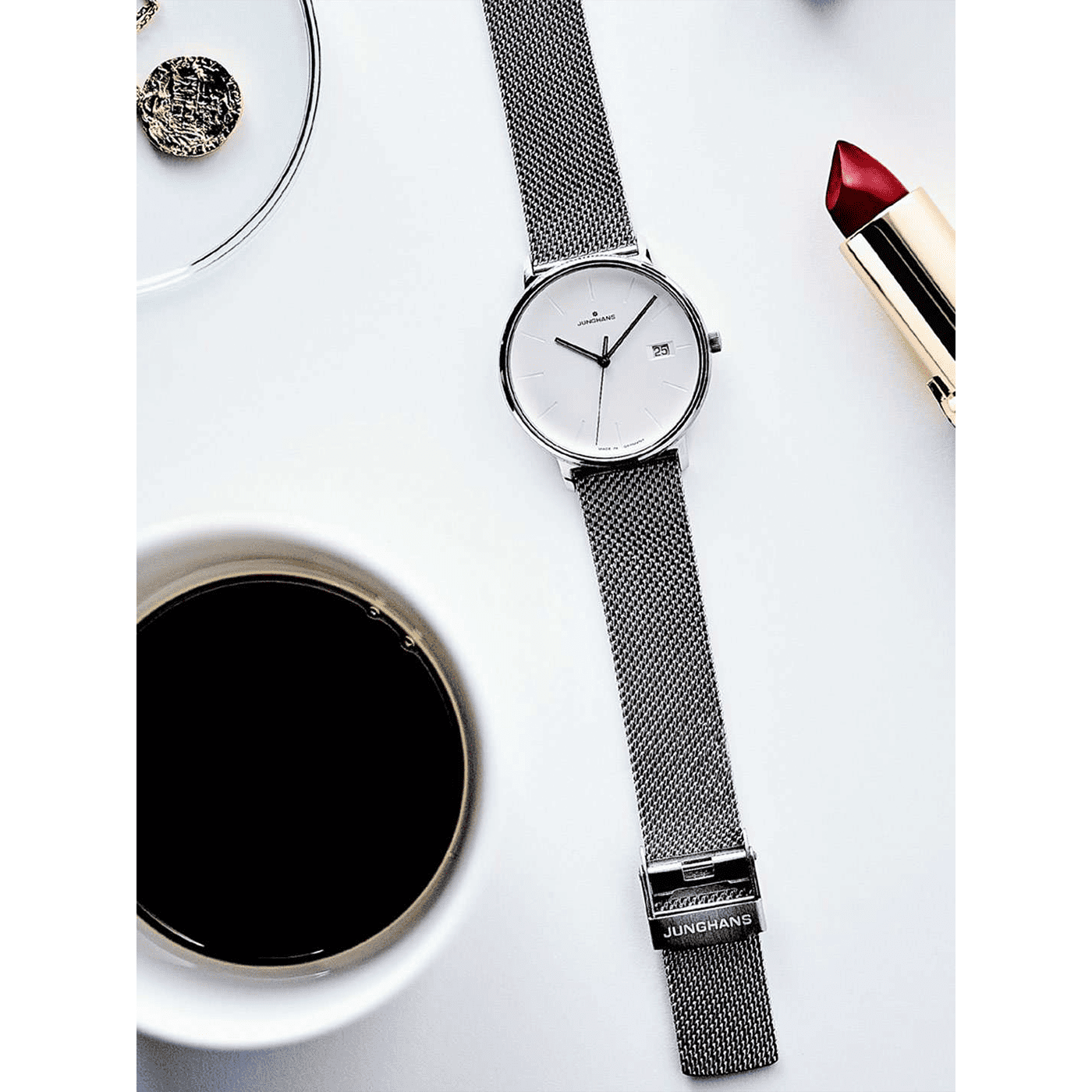 FORM Quarz Uhr FORM Quarz Uhr