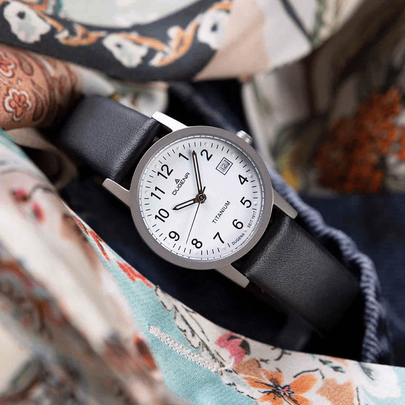 Novum Quarz Uhr Novum Quarz Uhr